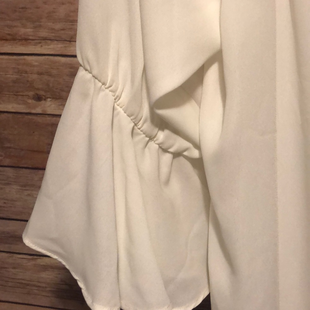 Want and Needs peasant style top size M - Picture 4 of 5